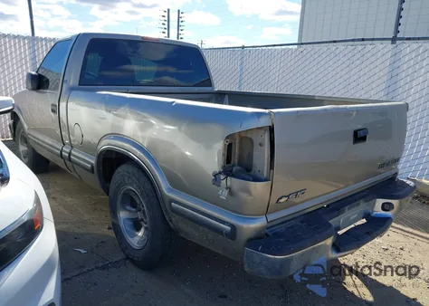 1999 Chevrolet S-10 Ls z USA, uszkodzony, nr VIN 1GCCS1445X8149462